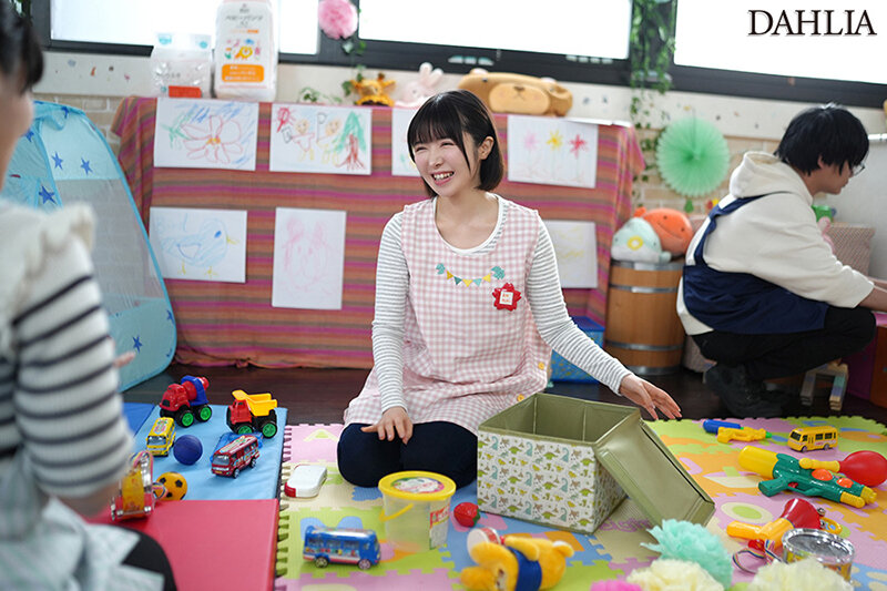 【中出し 善場まみ（茉城まみ）】「だって…パパさんの事が好きな性癖なんだもん。」娘達の担任保育士さんの誘惑不倫でチ○ポは狂わされ、寝取られました。 善場まみ｜1dldss00430