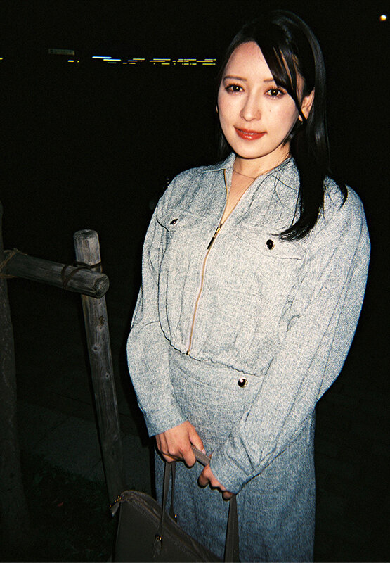 【フェラ 紗々原ゆり】そんなに仲良くない会社の同僚OL紗々原ゆりサンと2次会終わりの流れでホテルへ行ったら身体の相性が良すぎてだんだん甘えモードになったので朝まで何度も精飲と中出しをした｜1jera00023