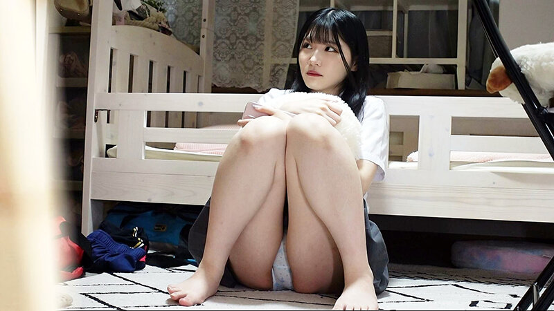 【指マン 】発育途中のおま○こが眩しい オナニーざかり｜h_283pym00543