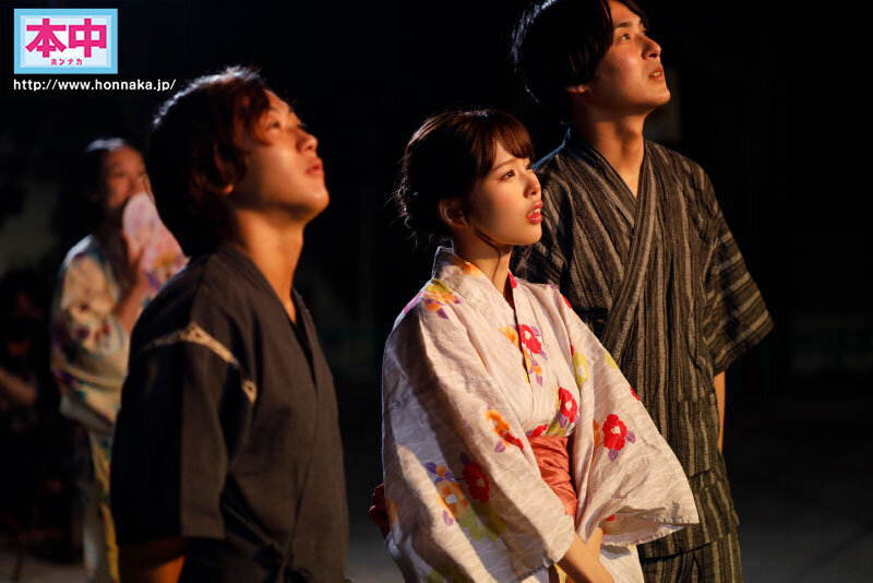 【デジモ 新井リマ】花火大会の夜、狂わせた突然の大雨 失恋して傷心びしょ濡れクラスメイト女子と駆け込んだラブホ相部屋雨宿り中出し 新井リマ｜hmn00261