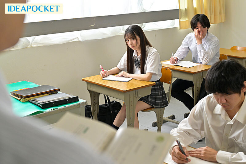 【女子校生 佐々木さき】仕事終わり制服リフレを呼んだら自分の教え子が…。 お互い弱みを握った教師と生徒の背徳的でイケナイ関係 佐々木さき｜ipzz00766