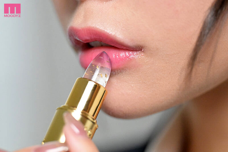 【痴女 八木奈々】ネットで買った媚薬リップでビッチ化した女上司奈々と体液・愛液・精液をぜ～んぶ舐めしゃぶるキマりすぎた下品性交。 八木奈々｜mida00184