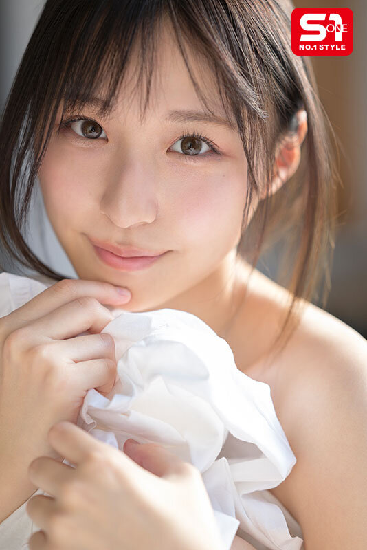 【ハメ撮り 新木希空】おじさんお泊りデート濃密性交 たくさん笑って、たくさんベロチュウして、たくさんねっちょり絡み合う最高の性交 新木希空｜sone00721