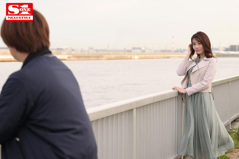 【ギリモザ 河北彩伽（河北彩花）】最愛の人と数年ぶりの再会…一緒に過ごせる僅か数時間は寝る間も惜しんでSEXがしたい。 河北彩花｜ssis00499