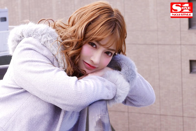 【淫乱・ハード系 明日花キララ】デビュー10周年企画 明日花キララの潜在エロスを120％ひき出す媚薬漬け性獣セックス4本番｜ssni00192