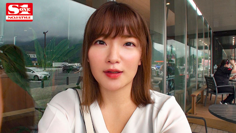 【美少女 鷲尾めい】※台本一切無し！！ハメ撮り！すっぴん！何でもアリ！ 鷲尾めいのスケベ本性剥き出しSEX！！ ガチで二人きりの温泉旅行でヤリまくった生々しすぎる超レアなエロス200％動画｜ssni00921