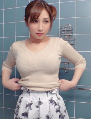 【黒船】【佐々木あき】初体験はAV女優！？童貞チンポを優しく包み込む痴女お姉様の濃厚性交・・・！❤巨乳| 評価5